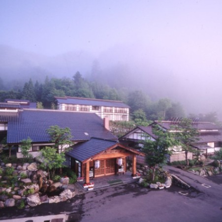 上屋敷平の高房