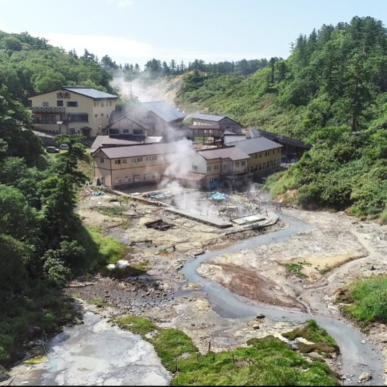 秋田県・八幡平国立公園 | 標高1,000mの秘湯・後生掛温泉で旅館業務のおてつたび♨