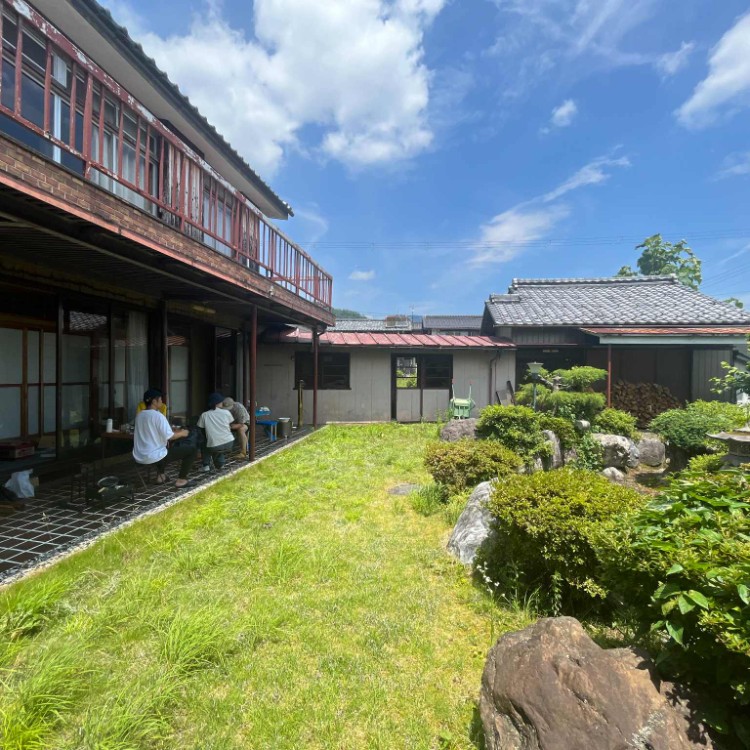 【JR木ノ本駅から徒歩5分】琵琶湖の北！滋賀県長浜市木之本町で、古民家を「みんなの居場所」に。庭づくりから始める再生プロジェクトのお手伝いさん、募集！