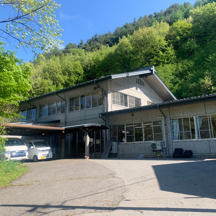 【長野県】北相木村山村留学センター | 自然豊かな山村で、子どもたちの暮らしと成長を支える山村留学サポートのおてつたびを募集します！ 【現地で交通手段を確保できる方限定🚙🏍】