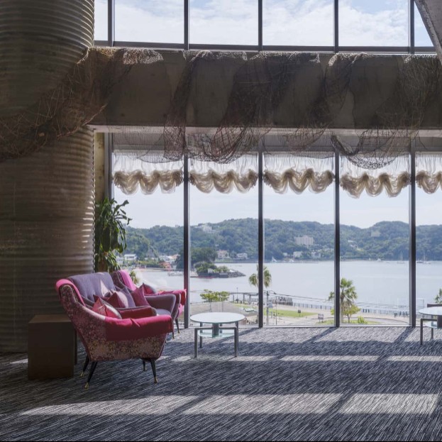 【ナイトフロント】海と温泉に包まれる、伊豆下田の日々 — 下田温泉 下田ベイクロシオで過ごす、働く旅 —