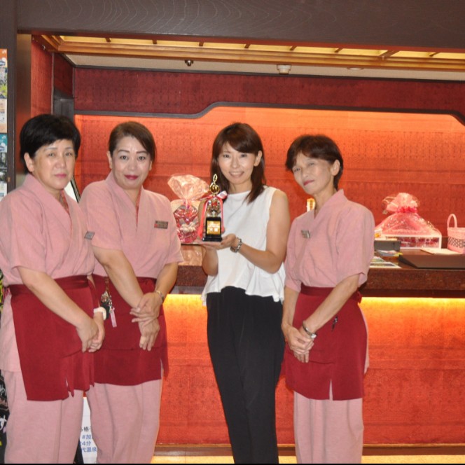 加賀温泉郷♨大人からお子様まで楽しめる旅館でのおてつたび。女性がたくさん活躍する職場です！