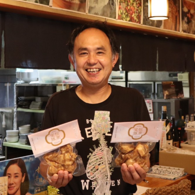 「“おかえり”が似合う店で、ちょっとだけ働く旅。」 ― 宮崎県日之影町の居酒屋左近で味わう、もうひとつのふるさと体験。