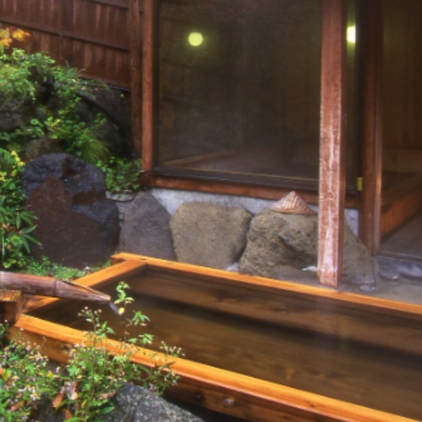 有限会社かつら木