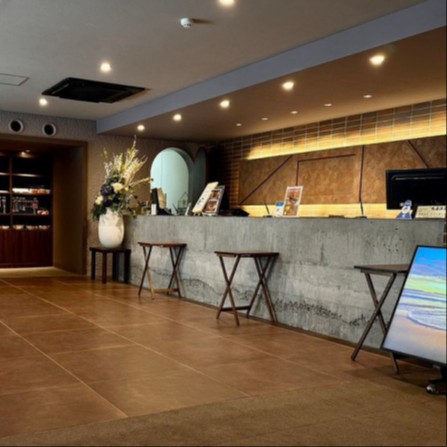 年末年始を熱海で！熱海銀座通りから徒歩3分。源泉掛け流し温泉ホテルで、レストランホールのおてつたび♨