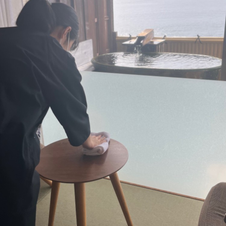 清掃・布団・ベッドメイク中心|状況により配膳あり|温泉旅館のおてつたび