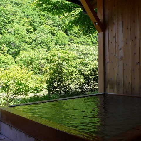 北アルプスの懐、湯けむりに包まれる奥飛騨の"あんき"なお宿で働く旅 です♪