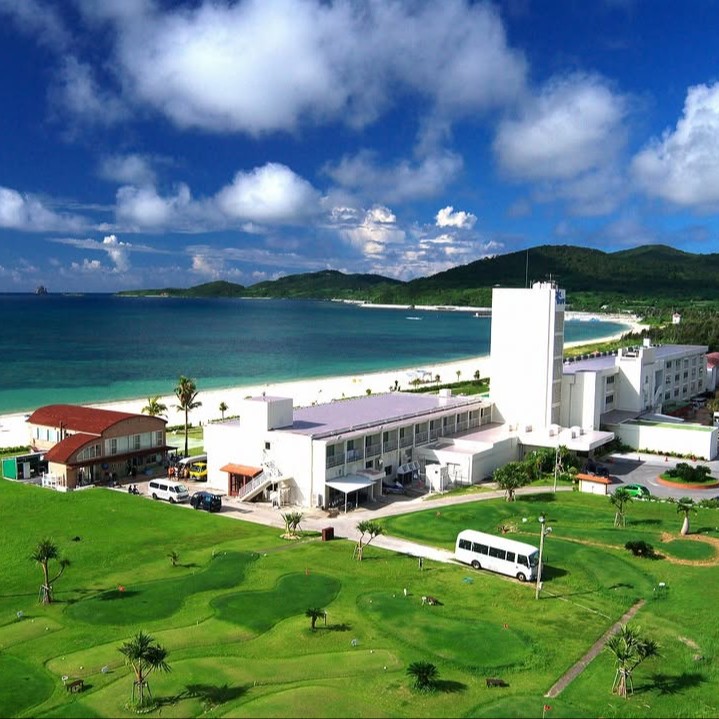 久米島のビーチリゾートでおもてなしと自然体験の日々を。ゲストのおもてなしのおてつたび。