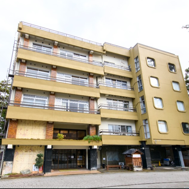 千年を超える石川県粟津温泉の湯治スタイル旅館で源泉を感じるおてつたび！