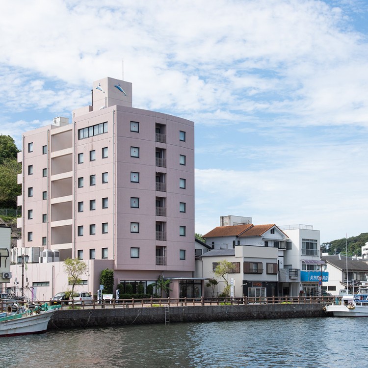 壱岐島の玄関口で、お客様の朝を気持ちよくおもてなし🌿朝食準備・配膳のお手伝い◎SNS発信してくださる方、大歓迎です！