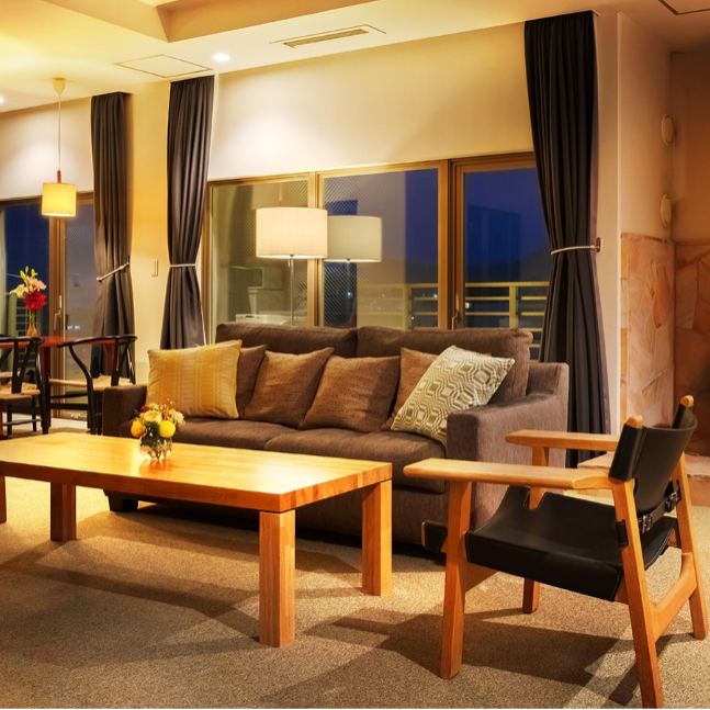 函館・元町、別荘みたいなホテルの厨房へ。全10室スイートの「ヴィラ・コンコルディア」で、“函館コンチネンタル”を支える調理補助 🍽️