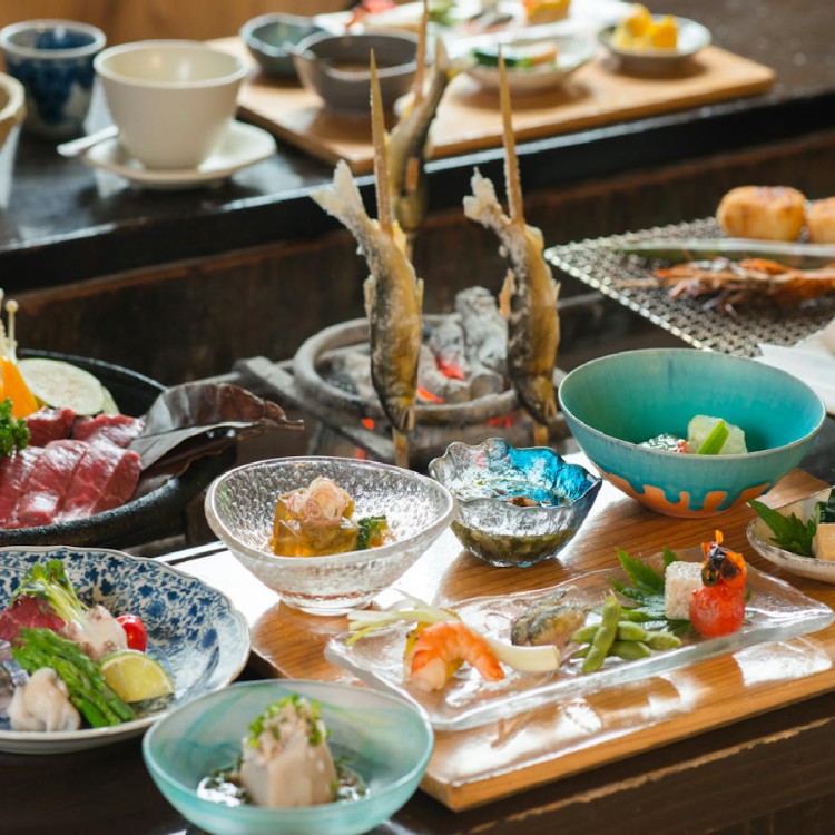 【日本秘湯を守る会の宿】まったりにごり湯&とびっきり美味しい&自然がいっぱい湯快な肘折温泉のお宿でおてつたび