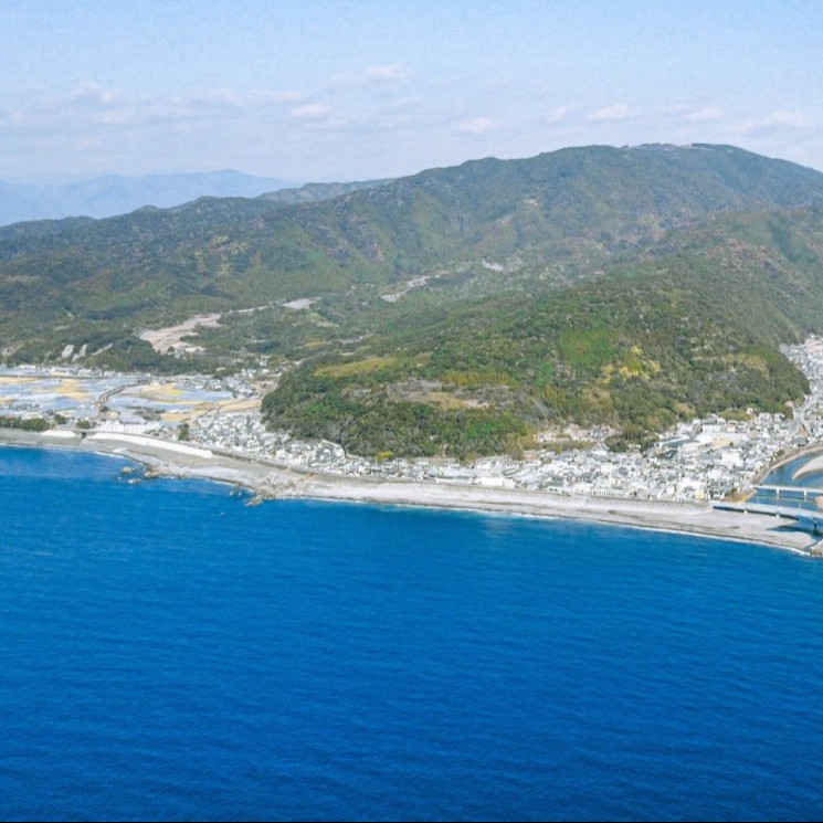 【朝の部】お遍路の難所を支える海辺の宿🌊『民宿とうの浜』でおもてなし！ 語学や宿運営を学びたい方募集（調理・接客・清掃・洗濯など）ゲストとの交流で見識も広がります！ ★現地で交通手段を確保できるできる方歓迎★