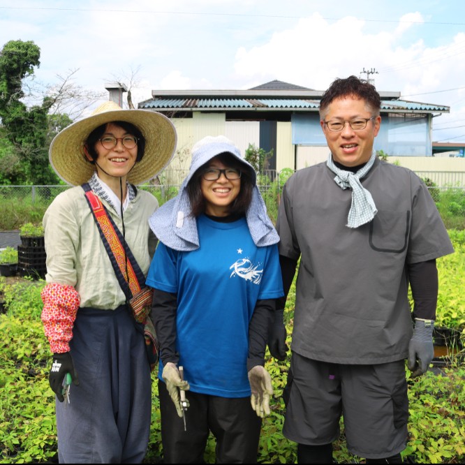 日程・期間調整可能です「木の苗木のお世話」と「一棟貸し宿泊施設のお仕事」【現地で交通手段を確保できる方優先🚙】