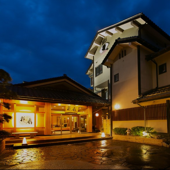 日本海の波音に包まれて働く、丹後の宿のおてつたび　海を望む温泉宿「静花扇」で、旅するように過ごす日々