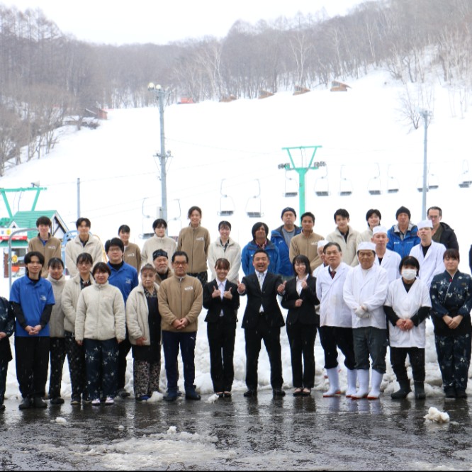 スキー場のある温泉旅館でおてつたび！【温泉入れます×スキー場レンタルリフト券無料×駅まで送迎あり】
